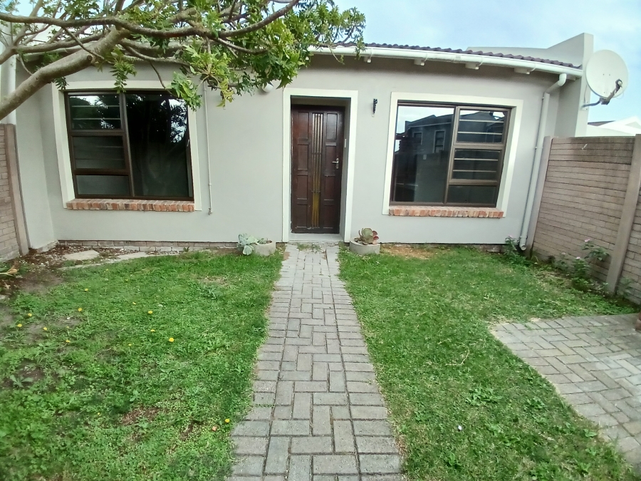 To Let 2 Bedroom Property for Rent in Lorraine Eastern Cape